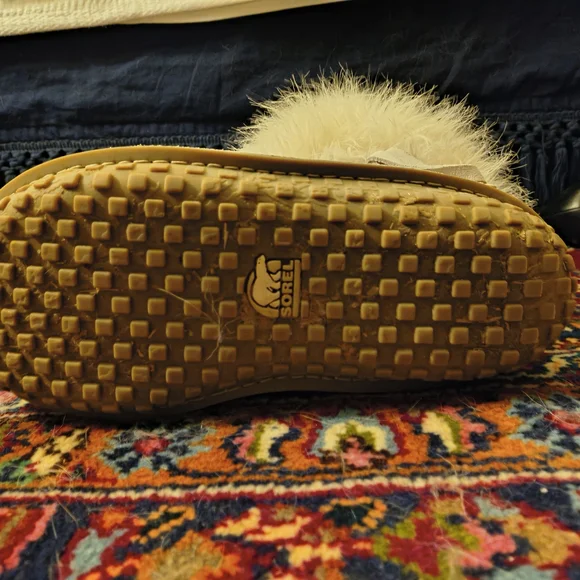 Sorel Women's Tan Fur-Lined Winter Boots - Picture 6 of 6